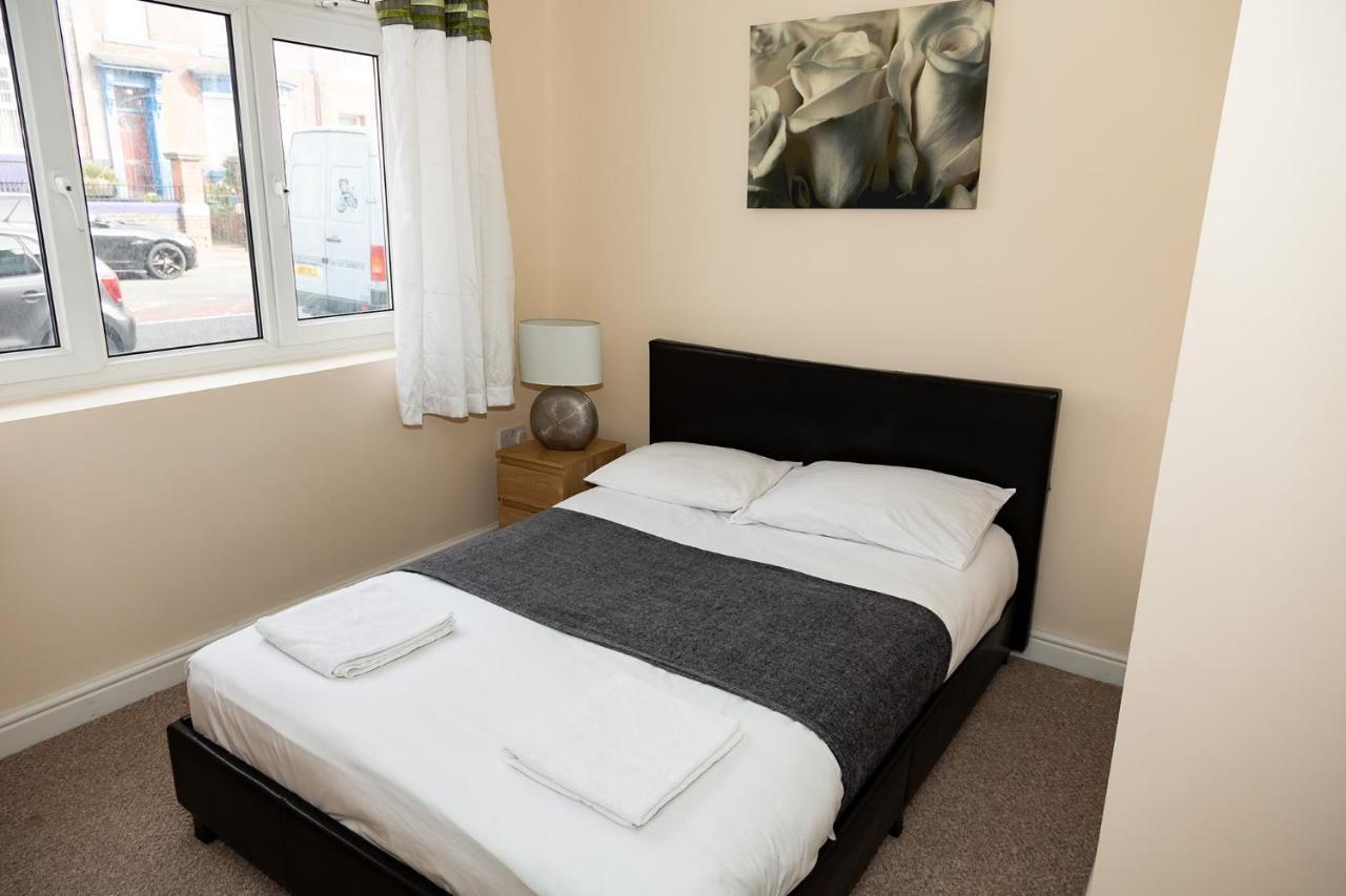 Alexander Apartments Rooms 2 사우스실즈 외부 사진